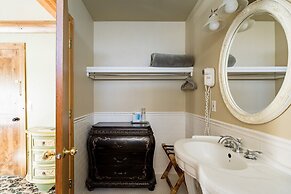 Mill Inn Boutique  Hotel