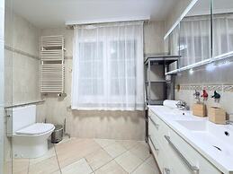 Spacious 4 bedrooms House