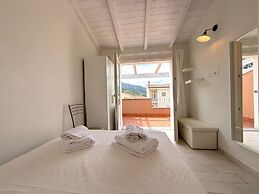 Villa Acacia K&G House Viddalba