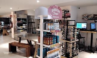 Ocean view beach suite