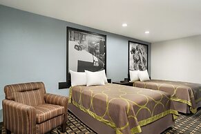 OYO Crystal Inn