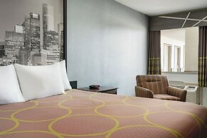Crystal Inn - Houston Downtown