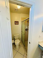 Amazing 3/2 Vacation Home With Private Pool!!