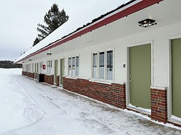 The Trail Inn - Newberry, MI - 13467 M-28