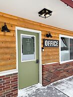 The Trail Inn - Newberry, MI - 13467 M-28