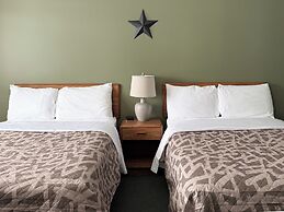 The Trail Inn - Newberry, MI - 13467 M-28