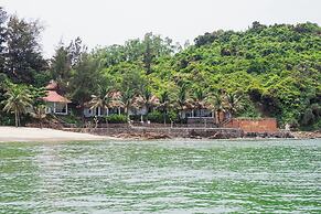 Bounce Beach Hotel & Tien Sa Resort