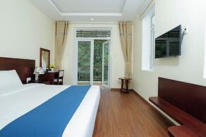 Bounce Beach Hotel & Tien Sa Resort