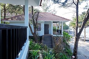 Bounce Beach Hotel & Tien Sa Resort