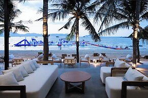 Bounce Beach Hotel & Tien Sa Resort