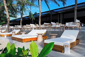 Bounce Beach Hotel & Tien Sa Resort