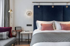 Shanghai Blackstone M Hotel