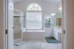 16444 Crown Arbor Way