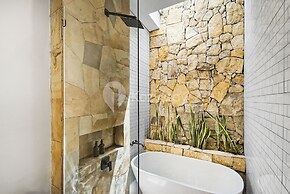 Kalea Villa by Kozystay - Ungasan