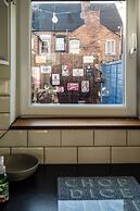 Lowell Street - Cosy 2 BD in Worcester