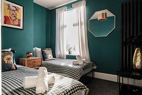 Lowell Street - Cosy 2 BD in Worcester