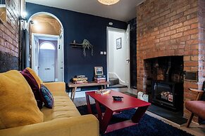 Lowell Street - Cosy 2 BD in Worcester