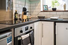 Lowell Street - Cosy 2 BD in Worcester