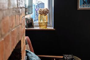 Lowell Street - Cosy 2 BD in Worcester