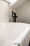 Lowell Street - Cosy 2 BD in Worcester