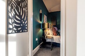 Lowell Street - Cosy 2 BD in Worcester