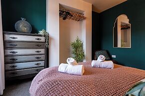 Lowell Street - Cosy 2 BD in Worcester