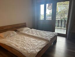 Apartment With Modern Furniture