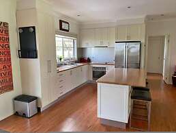 Killy Dora Beachside Escape Pet Wheelchair Friendly A Modern Coastal R