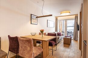 Cosy Apartment With View