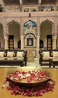 HOTEL MANDAWA VILAS