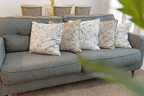 Family House Near Disney - 5109