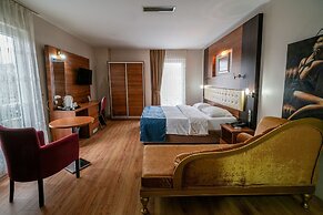 The Riada Hotel