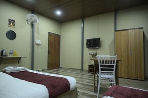 Hotel Pohor Regency Near Kamakhya Foot Bridge