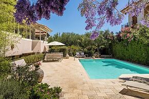 Tria Luxury Residences