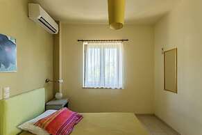 Tria Luxury Residences