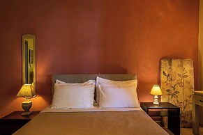 Tria Luxury Residences