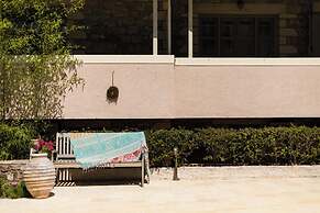 Tria Luxury Residences