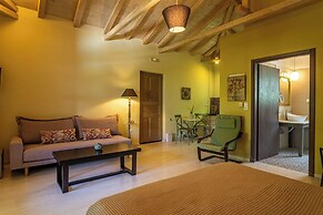 Tria Luxury Residences