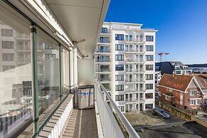 Modern Studio in Middelkerke With Views