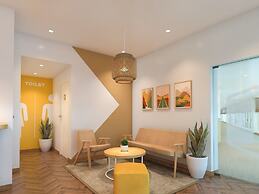 Bloom Boutique - Dal Lake