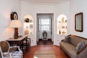 Central 3 Bedroom Apartment in Ericeira