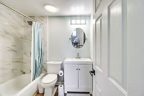 2 Mi to Sandy Point State Park: Home w/ Deck!