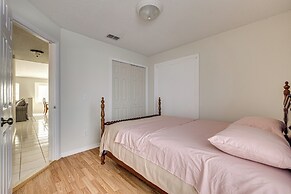 Family Home in Orlando Suburbs ~ 12 Mi to Dtwn!