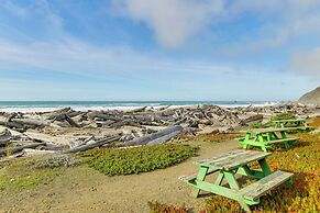 Private Beach Access: Pet-friendly California Gem!