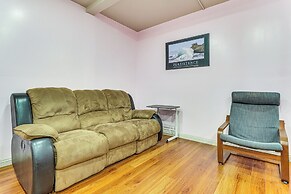 Lake Chabot Getaway ~ 3 Mi to Water!