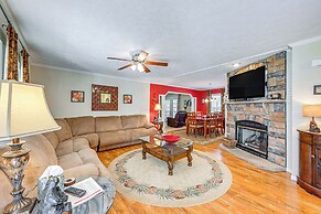 Creekside Haven w/ Fire Pit Near Nantahala River