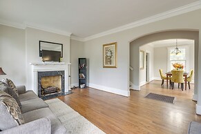 Peaceful Townhome: 2 Mi to Downtown Montgomery!