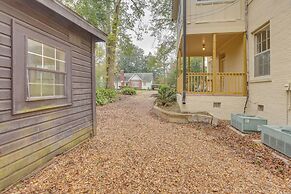 Peaceful Townhome: 2 Mi to Downtown Montgomery!