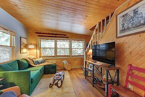Cozy Okemo Cabin: Steps to Lake, 2 Mi to Slopes!