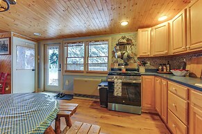 Cozy Okemo Cabin: Steps to Lake, 2 Mi to Slopes!